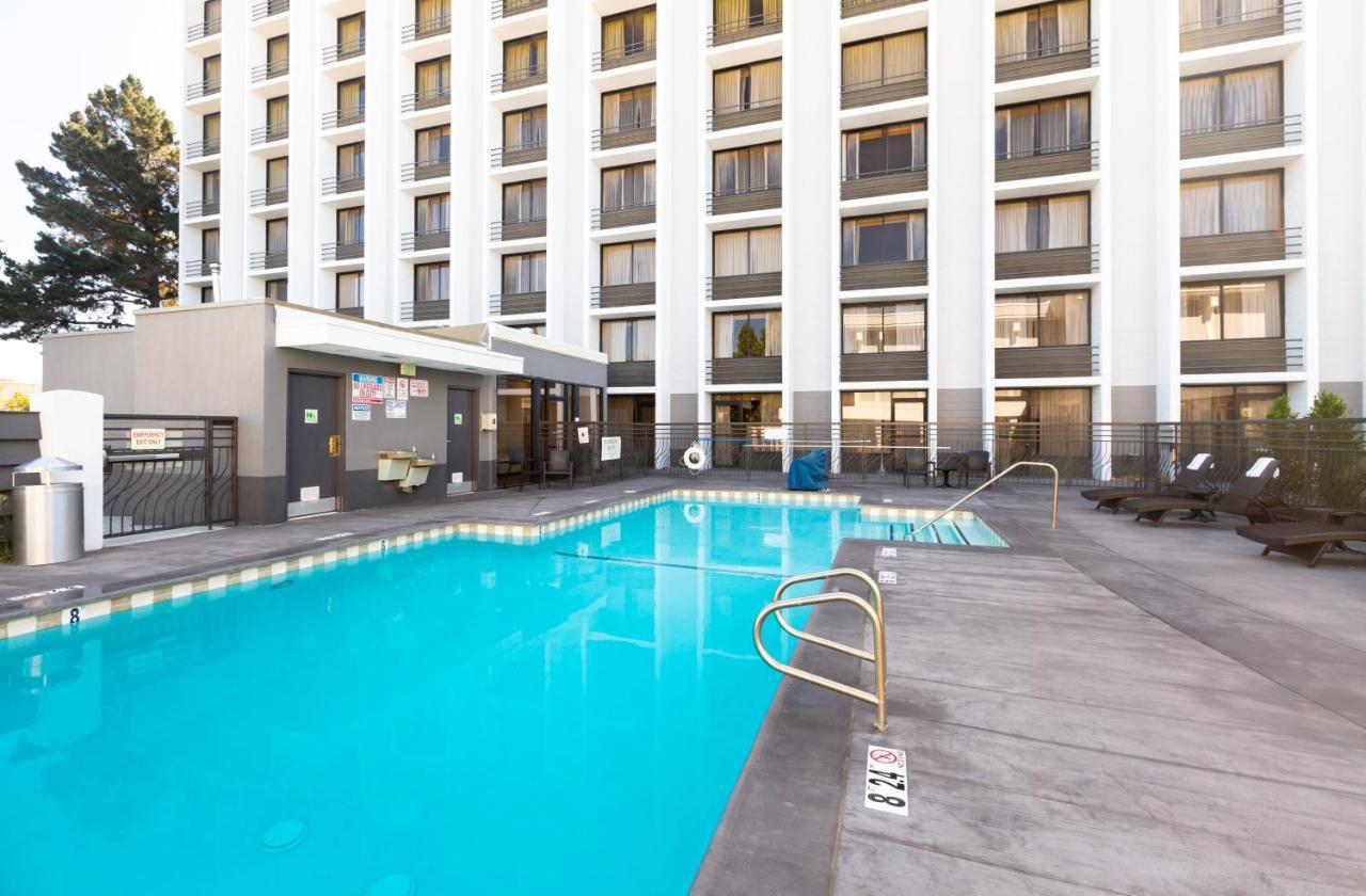 Holiday Inn San Jose-Silicon Valley By Ihg Екстериор снимка